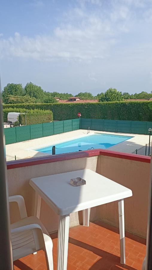 Residence Pool Пескьера-дель-Гарда Экстерьер фото